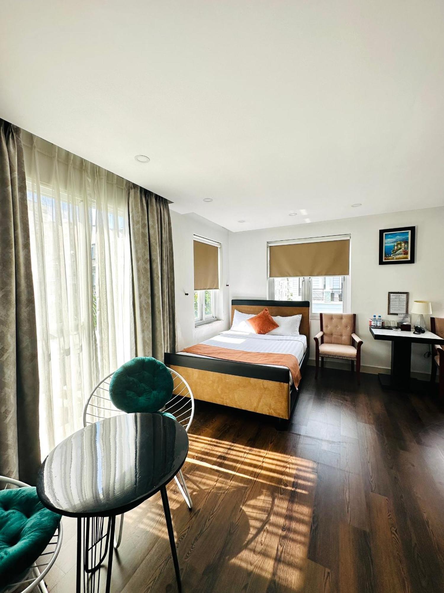 Paragon Hotel Pmh Cidade de Ho Chi Minh Exterior foto